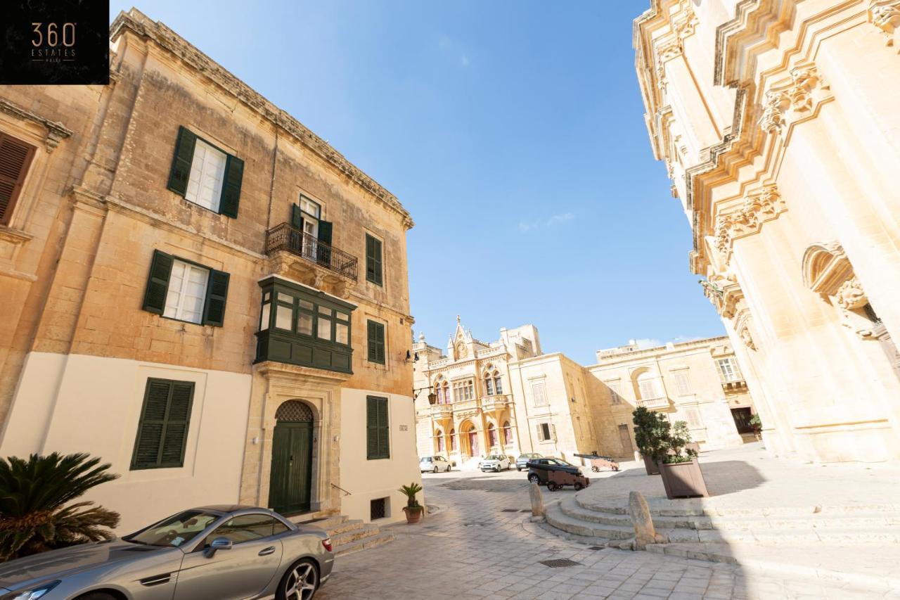 Ferienwohnung Palazzo 16Th Century Mdina, Opposite St Paul'S Cathedral By 360 Estates Exterior foto