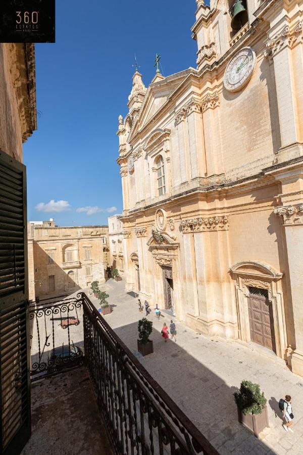 Ferienwohnung Palazzo 16Th Century Mdina, Opposite St Paul'S Cathedral By 360 Estates Exterior foto