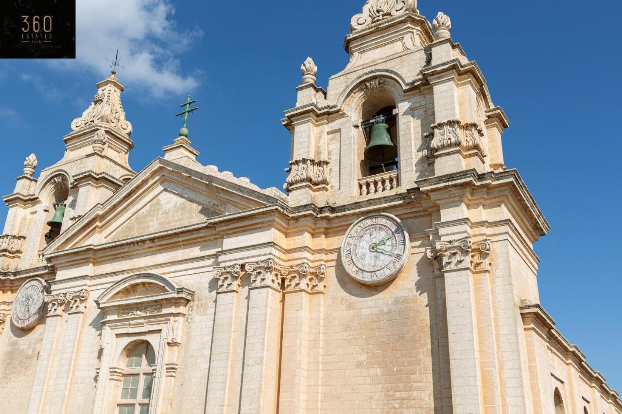 Ferienwohnung Palazzo 16Th Century Mdina, Opposite St Paul'S Cathedral By 360 Estates Exterior foto