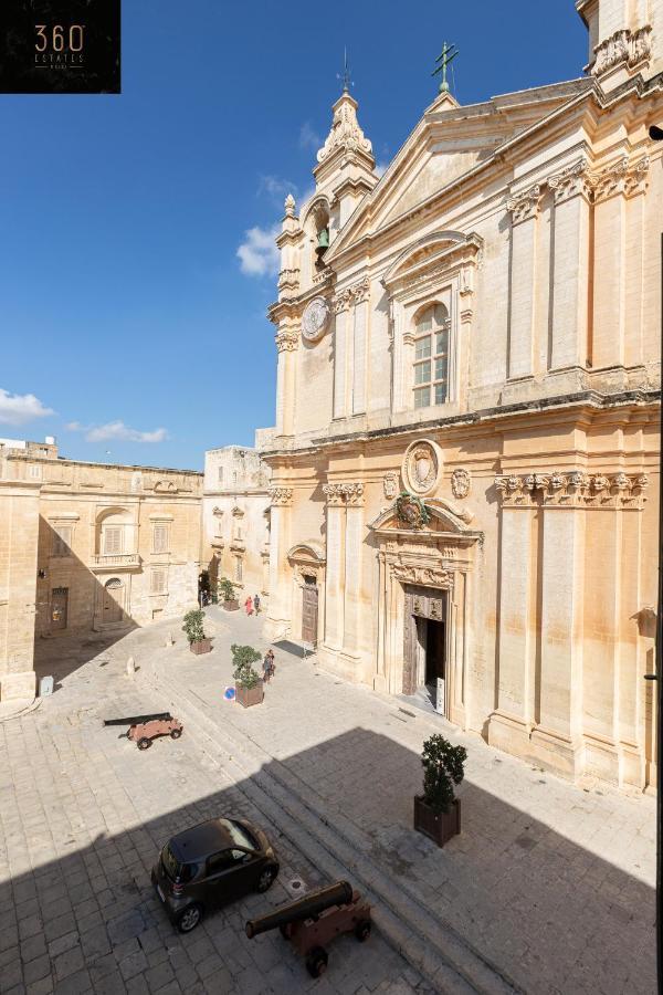 Ferienwohnung Palazzo 16Th Century Mdina, Opposite St Paul'S Cathedral By 360 Estates Exterior foto