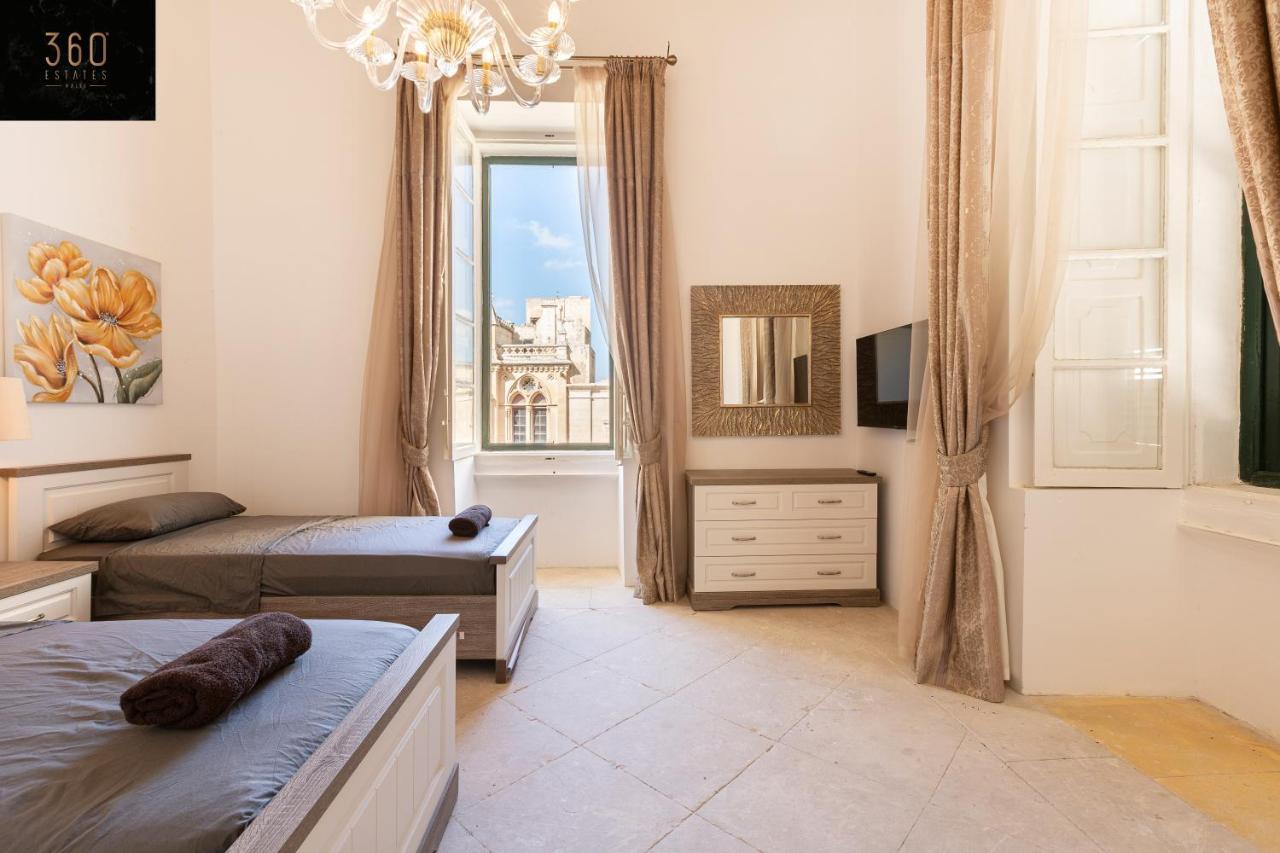 Ferienwohnung Palazzo 16Th Century Mdina, Opposite St Paul'S Cathedral By 360 Estates Exterior foto