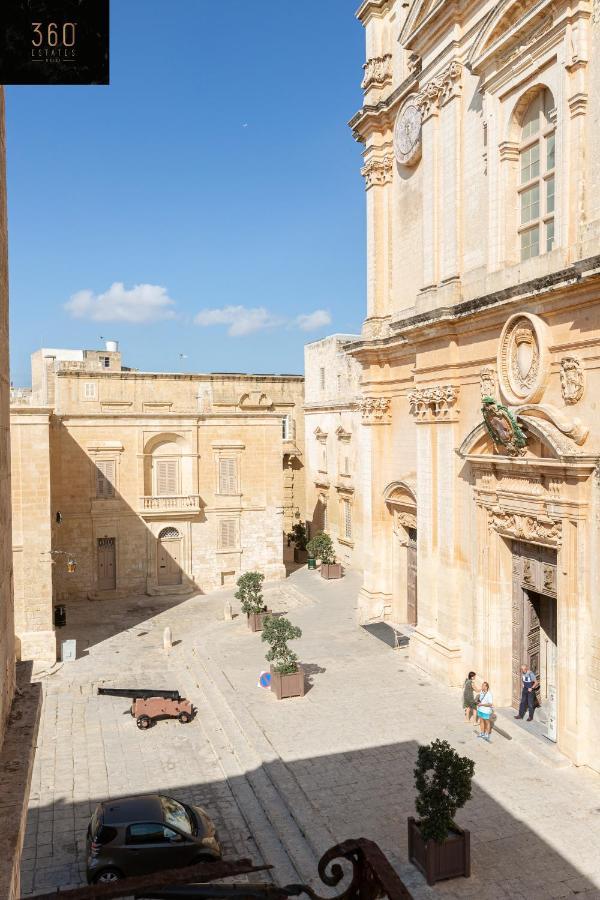 Ferienwohnung Palazzo 16Th Century Mdina, Opposite St Paul'S Cathedral By 360 Estates Exterior foto