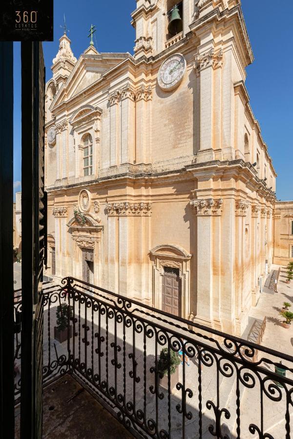 Ferienwohnung Palazzo 16Th Century Mdina, Opposite St Paul'S Cathedral By 360 Estates Exterior foto