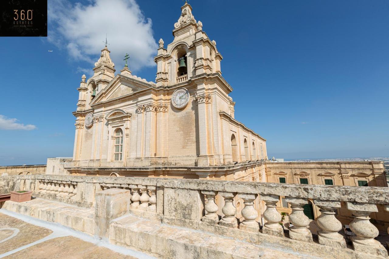 Ferienwohnung Palazzo 16Th Century Mdina, Opposite St Paul'S Cathedral By 360 Estates Exterior foto