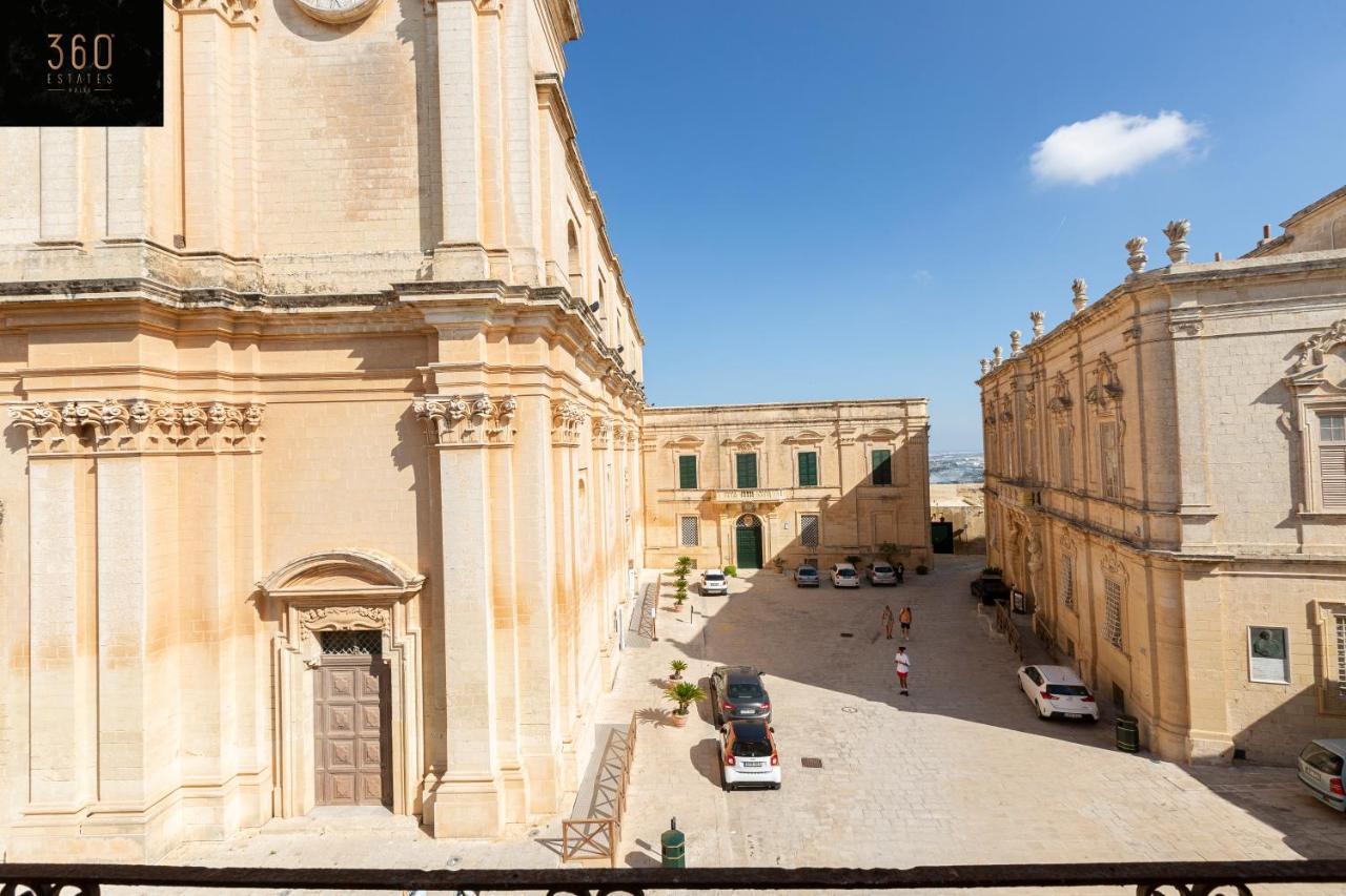 Ferienwohnung Palazzo 16Th Century Mdina, Opposite St Paul'S Cathedral By 360 Estates Exterior foto