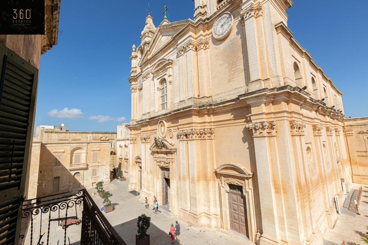 Ferienwohnung Palazzo 16Th Century Mdina, Opposite St Paul'S Cathedral By 360 Estates Exterior foto